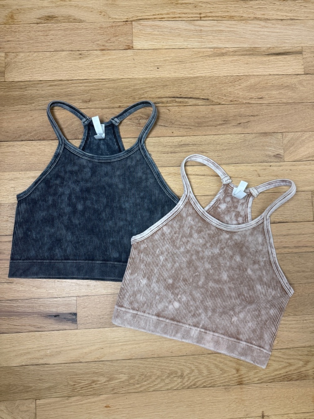Set of 2 ribbed seamless racer back crop top Acid Wash Athleisure basics S/M